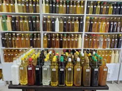 تولیدکننده و پخش‌کننده روغن های گیاهی و درمانی 